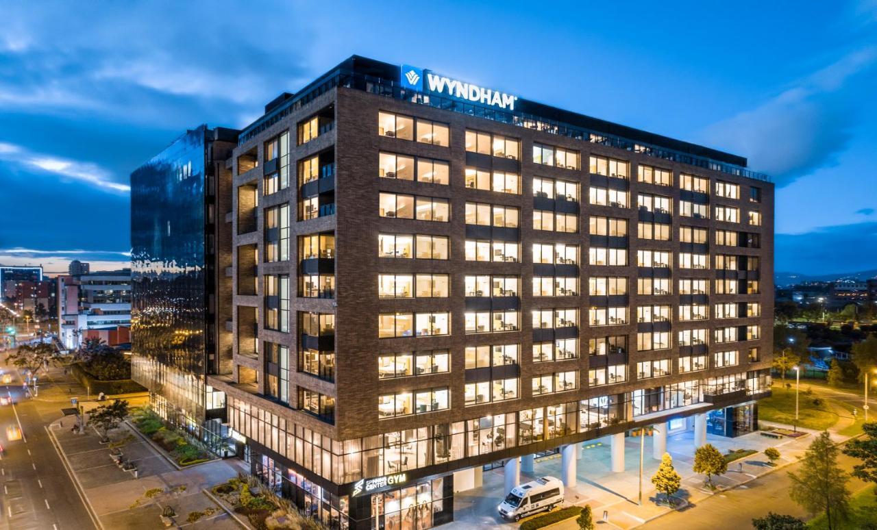 윈덤 보고타 호텔 외부 사진 Wyndham Grand Vilnius